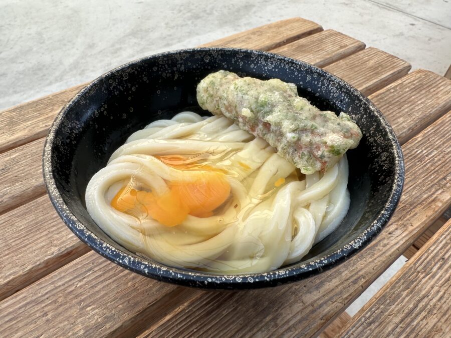 各賞を総なめする究極の讃岐うどん「須崎食料品店」@香川県三豊市